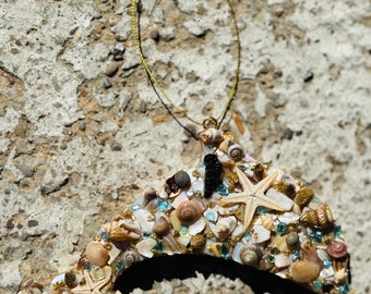 ORNEMENT (dauphin coquillage) : oeuvre d'art en résine