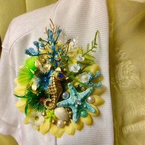 Hawaiian Corsage Under The Sea Seahorse Tiki Brooch Pin