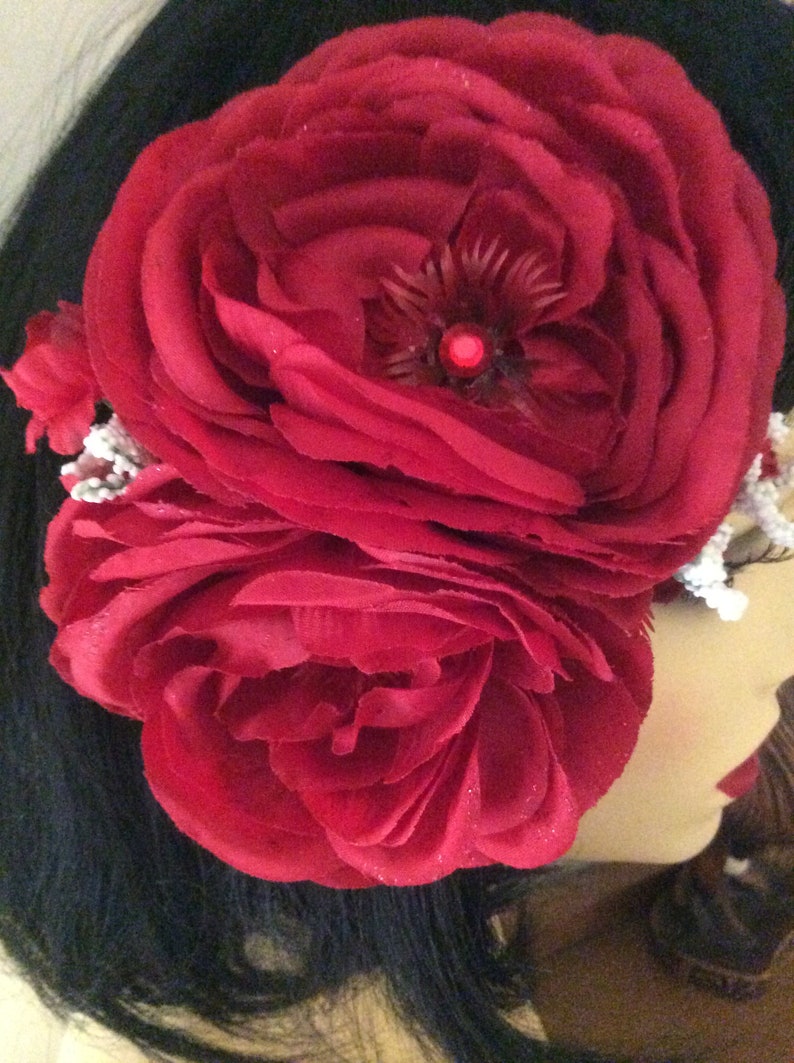 Double Red Rose Rockabilly Pinup Hair Flower Clip VLV