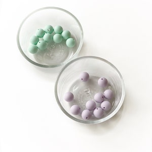 15mm Silicone Beads / Round Beads / Bulk Beads / 10 Beads / Food Grade Silicone / BPA Free