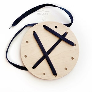 Lacing Board / Toddler Busy Board / Montessori Toy / Waldorf Toys / Natural Toy