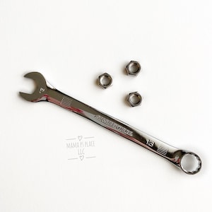 Extra Tools / Montessori Nuts and Bolts / Wooden Board Game / Wing Nut Game / Life Skills / Educational Toy / Kids Activity
