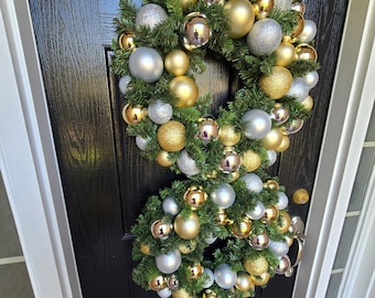 Double Christmas Wreath, Silver and Gold Xmas Wreath, Front Door Wreath, Traditional Christmas Wreath, XL Christmas Wreaths, Ornament Wreath