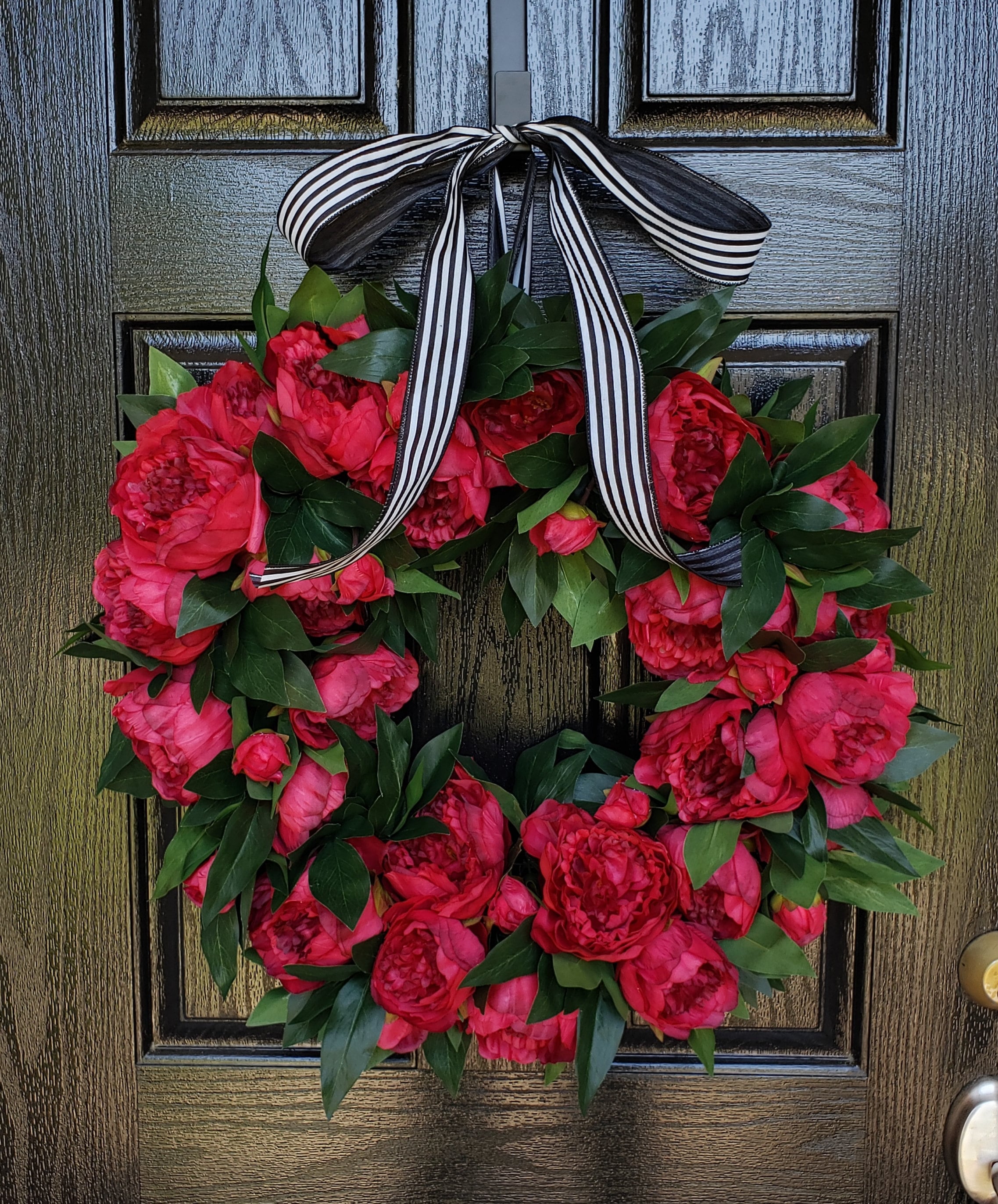 Hello Wreath,hello Wreath for Front Door,red Wreath,red Hello Wreath, Year  Round Wreaths,front Door Decor,everyday Wreath With Accent 