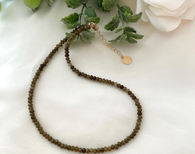 Green moss agate gemstone, tiny gemstone necklace, green stone necklace, dainty bead necklace, agate choker, olive green agate necklace