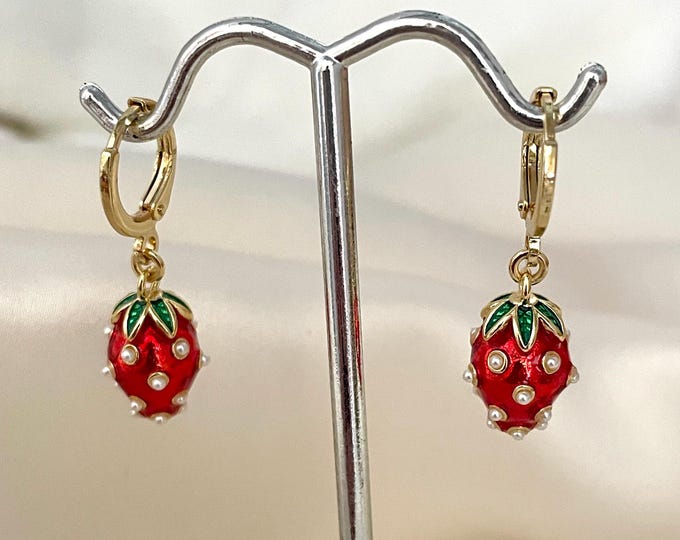 Strawberry Earrings Hoop, Strawberry Earrings, Earrings Dangle Fruit, Fruit Huggie Hoop Earrings, Tiny Strawberry Dangle Earrings, Tiny hoop