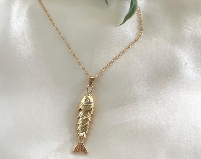 Gold fish necklace, fish pendant necklace, movable fish charm, gold charm necklace, articulated fish necklace, Swedish fish pendant