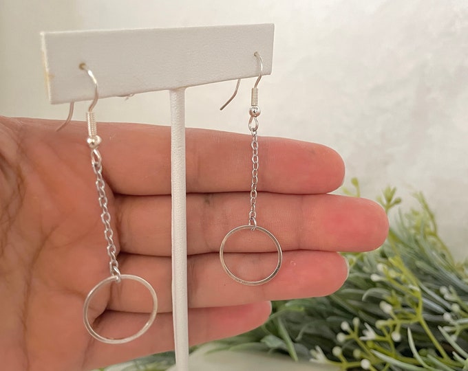 Silver chain earrings, Open circle earrings, Simple silver circle earrings, long silver earrings, long dangle earrings, silver earrings