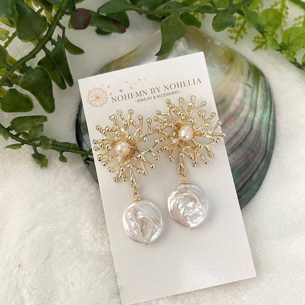 Coral branch earrings, delicate dangle earring, unique bridal earrings, modern stud earring, coral pearl earrings, bridal statement earrings