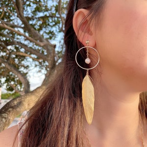 Longues boucles d&#39;oreilles plumes, boucles d&#39;oreilles plumes naturelles, grandes créoles, boucles d&#39;oreilles western plumes de mariée, longues puces d&#39;oreilles, grosses créoles