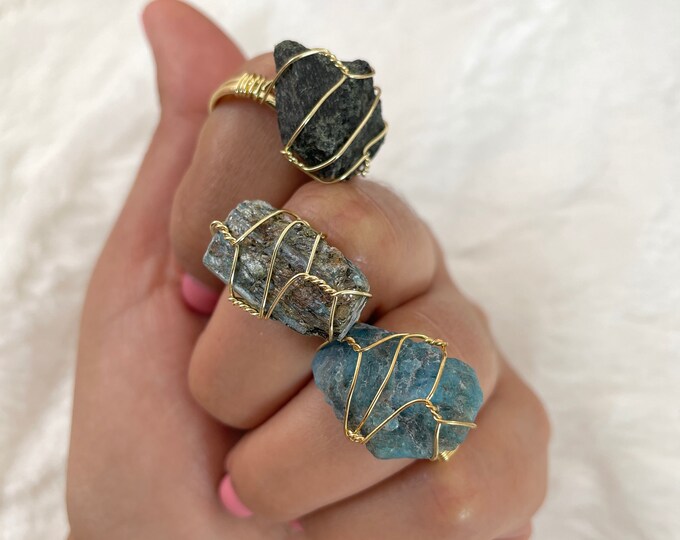 Raw stone rings for women, stone wire rings, raw tourmaline ring, anxiety ring, raw larimar stone, genuine larimar ring, mindfulness gift.
