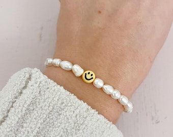 Freshwater Pearls Smile Bracelet | Multiple Colors Available