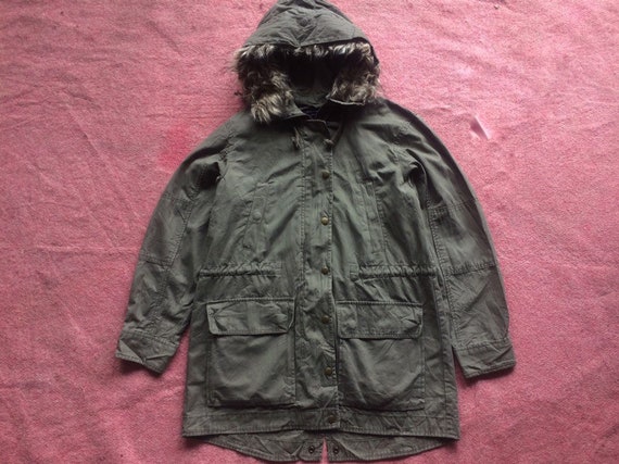 gap anorak jacket