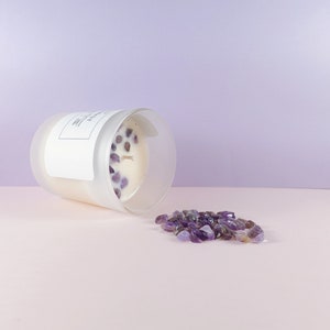 Amethyst Crystal Healing Candle,Stress Relief, Birthday Gift for Her, Gift for Best Friend, Self-Love, Aromatherapy Candle, Mother's Day