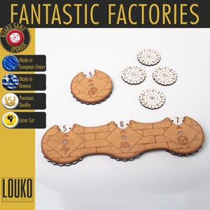 Pode incluir: Um conjunto de peças de jogo de madeira para o jogo de tabuleiro "Fantastic Factories". As peças são cortadas a laser e apresentam um padrão de tijolo. O conjunto inclui uma peça longa e curva com três seções, cada uma com um número, e várias peças redondas com números.