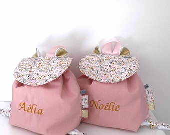 Zaino personalizzato per bambini in rosa pallido e oro, regalo di nascita per bambine con dettagli dorati, elegante e pratica borsa per l'asilo nido, borsa per neonati
