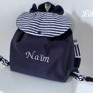Sac à dos personnalisé pour enfant, sac avec prénom brodé, sac maternelle, sac crèche, cadeau bébé, sac à rayures, esprit marin, sac marine