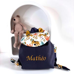 Sac à dos enfant personnalisé motif tigre, sac prénom pour la maternelle, idée cadeau enfant original pour naissance ou premier anniversaire