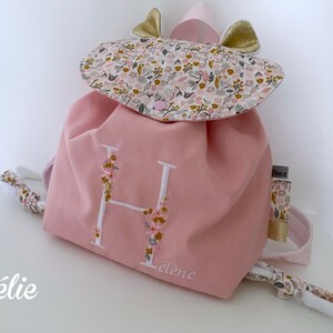 Sac à dos personnalisé pour bébé, sac à dos avec tissu fleuri, modèle cartable maternelle ou crèche, idéal cadeau naissance ou anniversaire