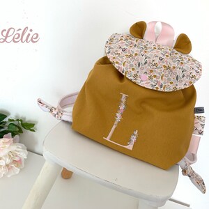 Mochila personalizada para niña con inicial de flor, bolso con inicial, idea regalo cumpleaños niña, regalo nacimiento