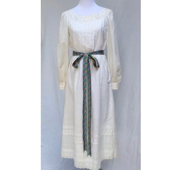 Tina Leser Orginal Vintage 70’s White Peasant Dres