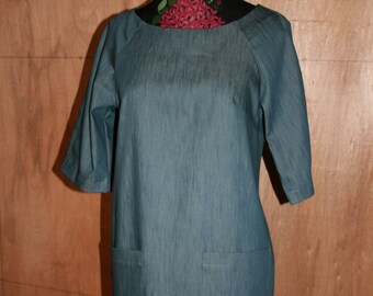 Denim dress, handmade relaxed fit blue denim dress, knee length, 3/4 raglan sleeves, pockets, denim pinafore dress, size 10/ 12 UK, 38" bust