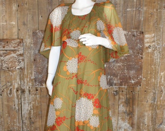 Vintage 70s cape sleeve maxi dress, Alexander Clare green hydrangea print chiffon cocktail dress size 8/ 34" bust