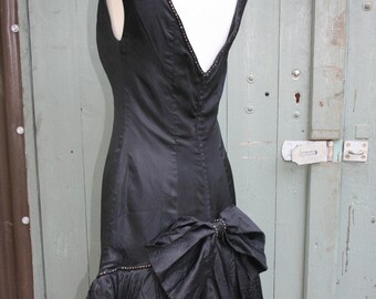 Vintage 80s black moire taffeta ball gown/ prom dress, size 8/ 10 low back, 30s style cocktail dress