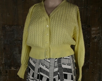 Plus size vintage yellow cardigan, 80s hand knitted rockabilly style cardi/ sweater, 48" bust