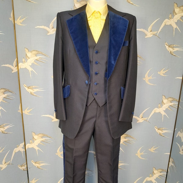 Vintage 70s velvet collared 3 piece dinner suit, black/ blue hand tailored flared suit, 38- 40" chest, 32" waist, 30.5" leg