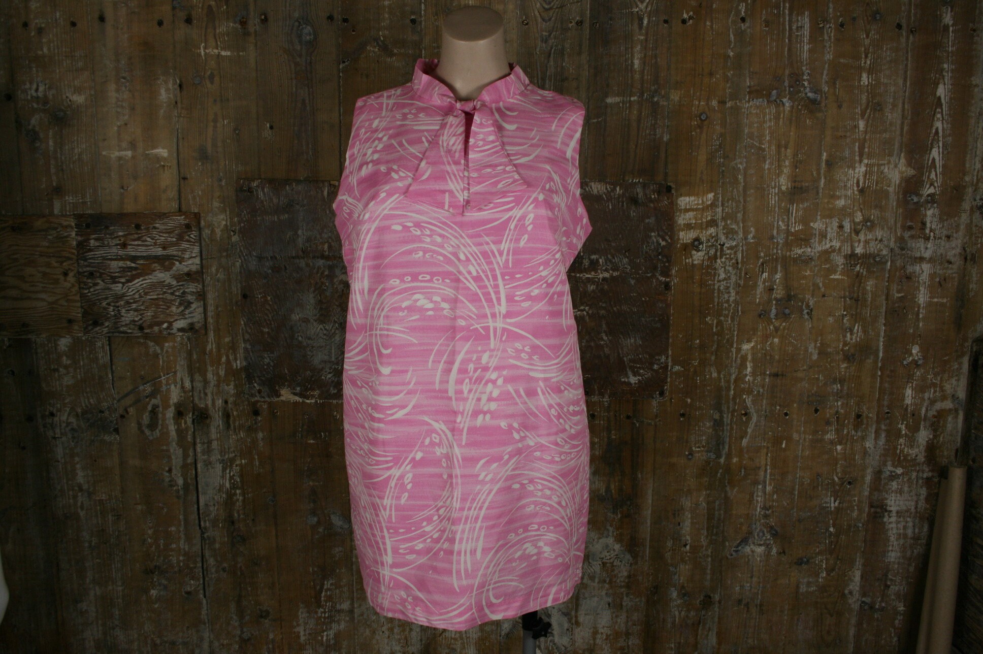Plus Size 60s Mod Dress Pink Pussy Bow 