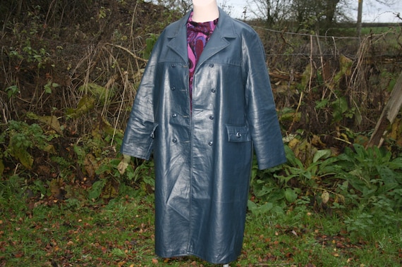 Plus size vintage PVC coat, blue vinyl Ascot Model