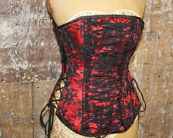 Vintage 90s/ Y2K red/ black boned corset/ bustiere, size 8/ 10 UK burlesque lace up corset