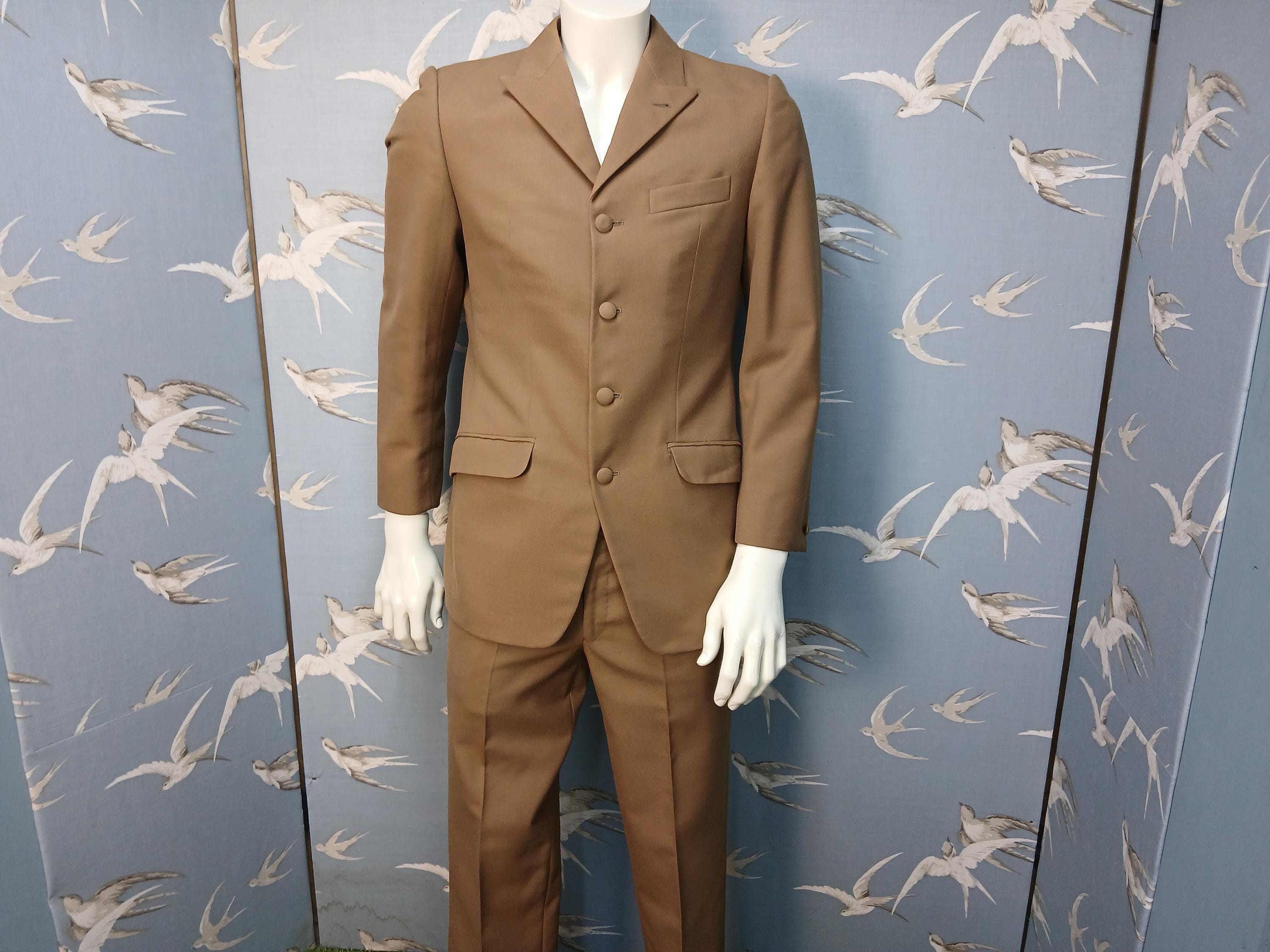 Vintage 1960s Tan Mod Suit, Fab Back Detail, Paisley Lining, 38