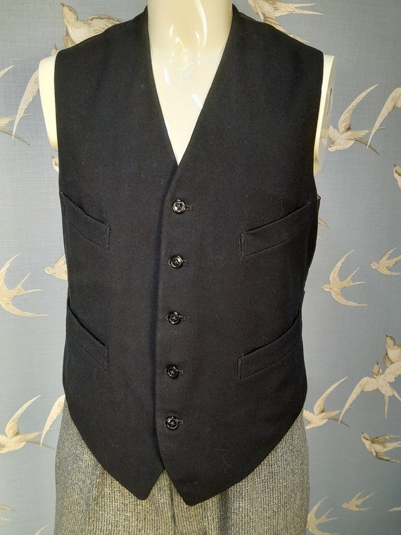 Vintage mans 1930s/ 40s black wool waistcoat, M/ … - image 2