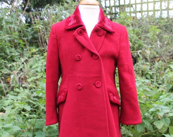 90s does 40s childs/ girls red wool coat size 24, double breasted/ velvet collar classic Xmas/ winter coat