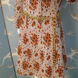 Vintage gold coloured chunky chain belt, one size