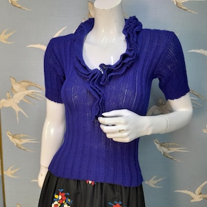 Vintage 1970s blue skinny rib sweater/ short sleeve jumper, size S- UK 6/ 8/ 10