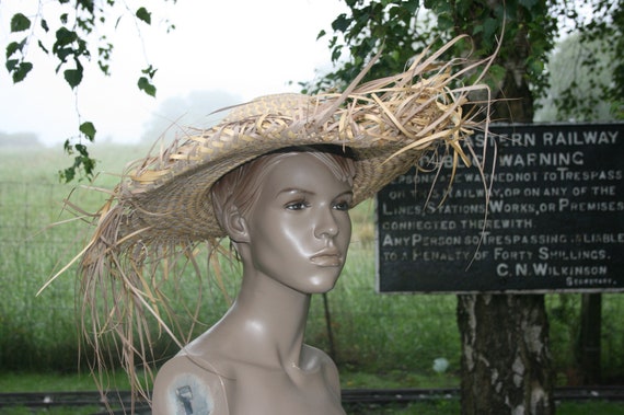 Vintage straw hillbilly hat,unisex/ mans wide brim