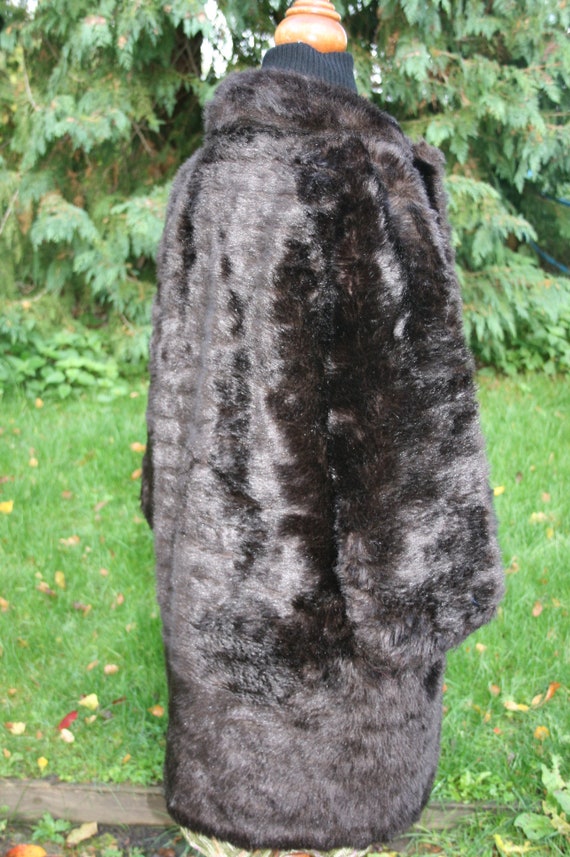 Vintage 70s Richard Shops fake fur coat, dark bro… - image 8