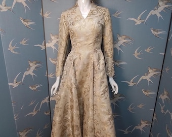 Vintage 1950s Gold Brocade Wedding Dress, Size 8 Uk, 34" Bust. See ITEM  DETAILS for All Measurements - Etsy