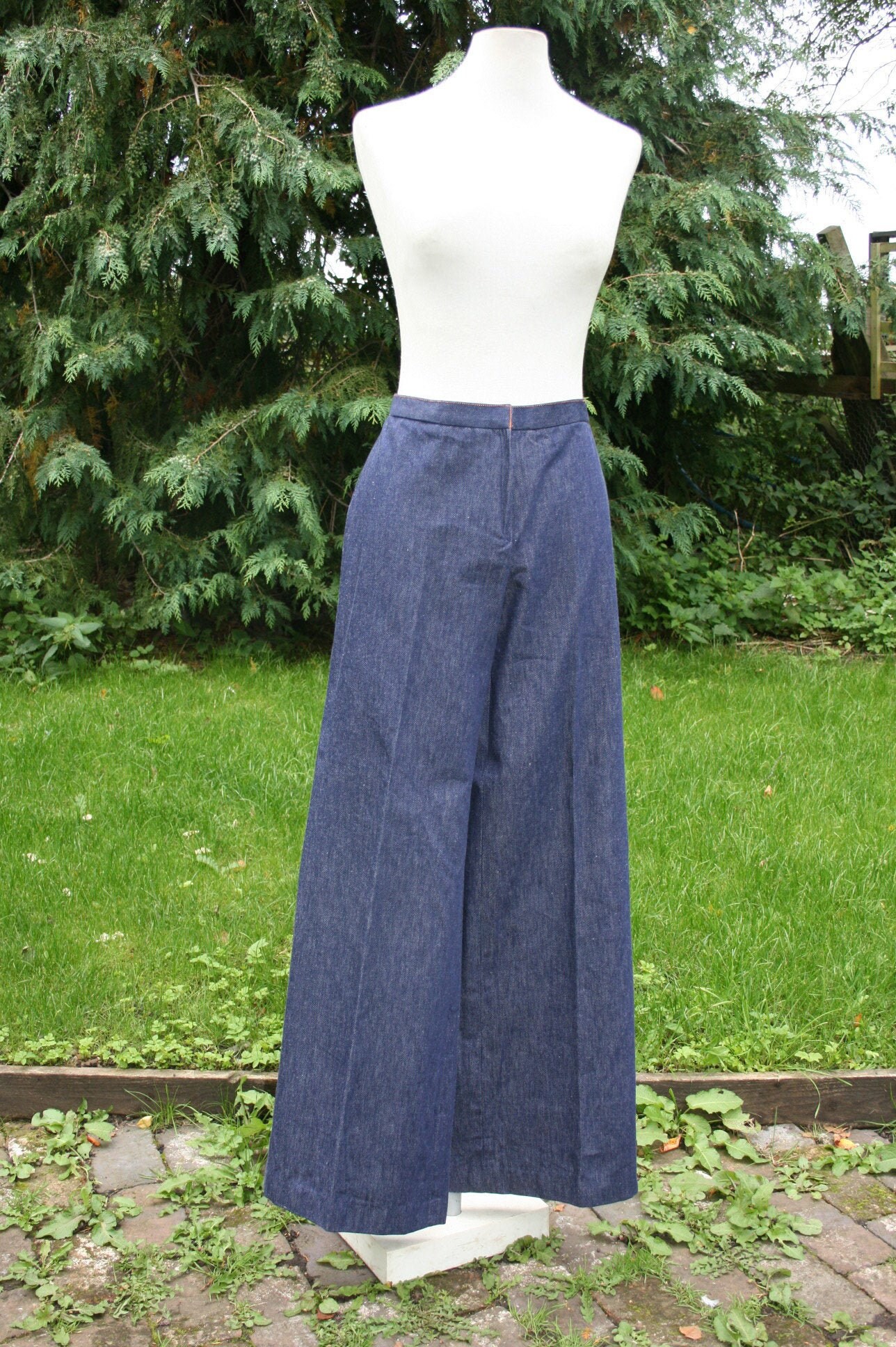 Image of Original S High Waist Flared Jeans, Size  Uk Strelitz Wide Leg Mom Jeans