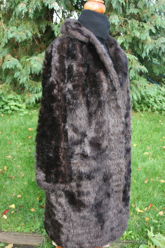 Vintage 70s Richard Shops fake fur coat, dark bro… - image 6