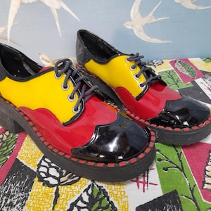 Vintage 1970s platform shoes, 3-tone red/ yellow/ black patent lace up shoes, size 4 UK approx.