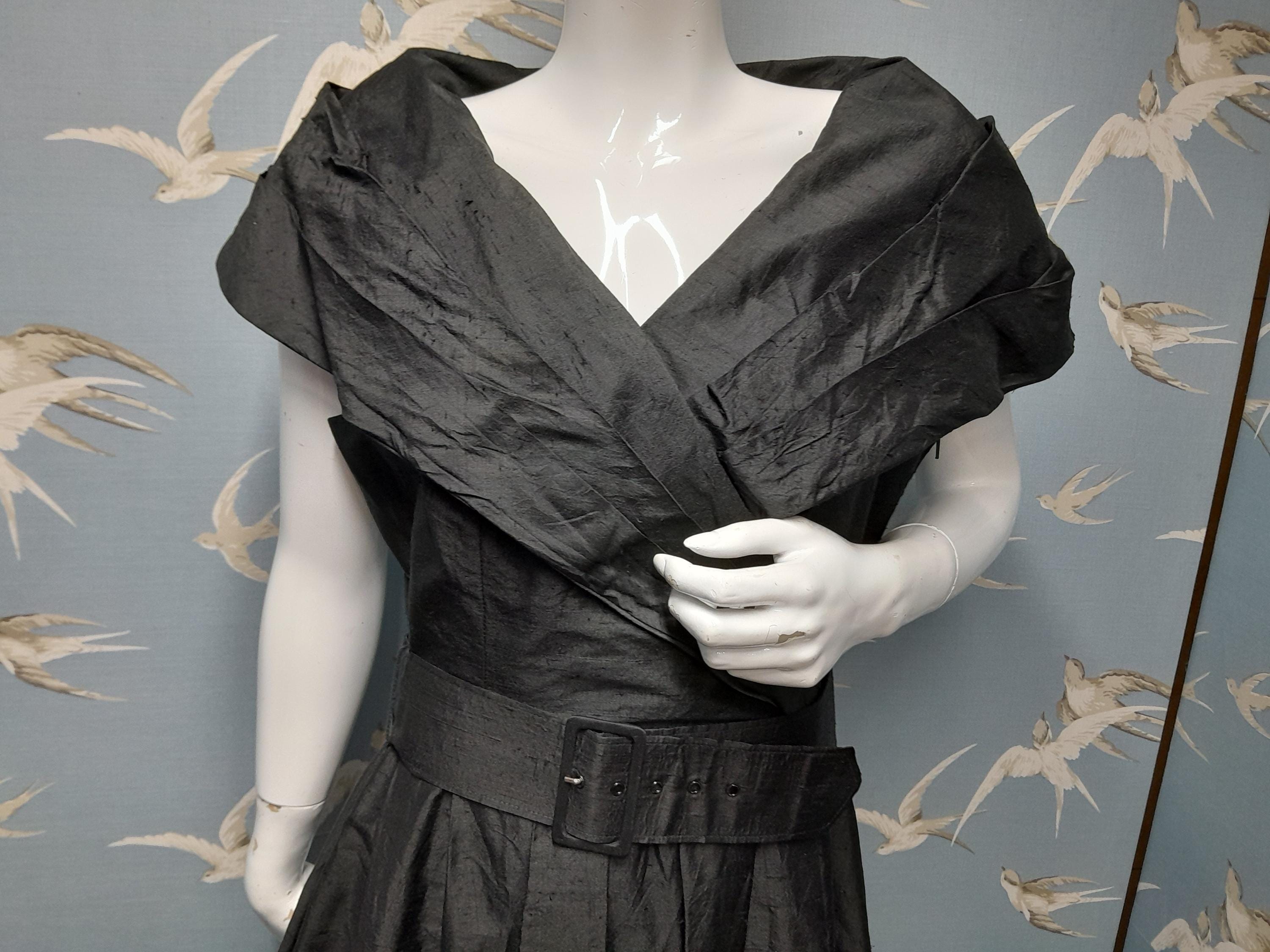 laura ashley silk dress Last Days for Summer Maxi Dresses Vintage Laura Ashley Silk Maxi Dress, Size L Online https://www.etsy.com/ca/listing/1488218806/1990s-vintage-laura -ashley-silk-floral Come see the beautiful pieces in-person: September Shows Sept 24 @sundayvarietymrket