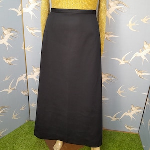 Long black skirt for choir deals