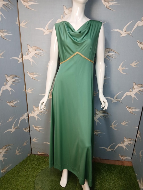 Vintage 1970s jade green Grecian style maxi dress, size 12-14 UK/ 39" bust See ITEM DETAILS for all measurements Vintage 1970s jade green Grecian style maxi dress, size 12-14 UK/ 39" bust See ITEM DETAILS for all measurements