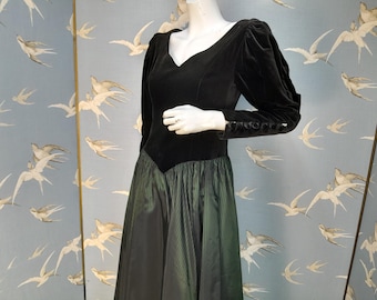 laura ashley jersey dress SIZE S / M 80s Laura Ashley Charcoal Cotton Dress - Long Sleeve Stretch Jersey  Dress - Vintage Shawl Collar Fitted 90s Dress