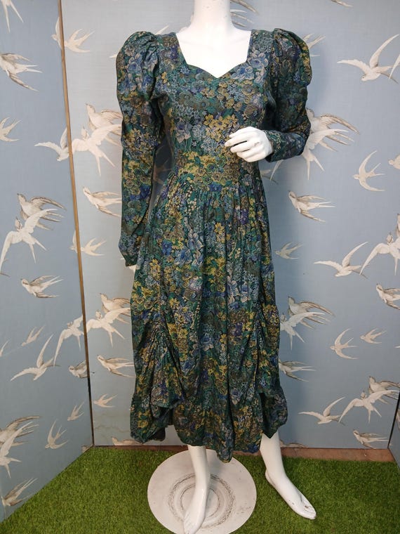 white christmas dresses Harris Cotton Long Linen Dress