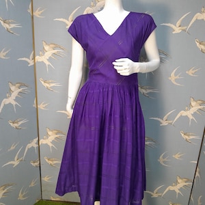Vintage 1950s dress, purple/ green rockabilly fit & flare dress size 10 UK/ 36&quot; bust